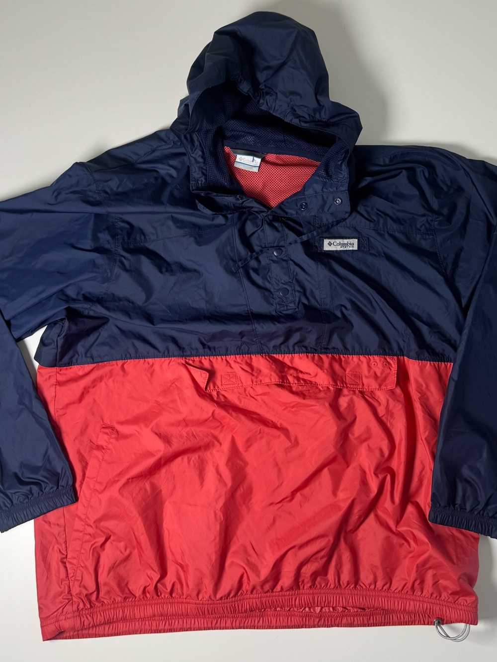 Columbia Navy and Red Hooded Pullover Windbreaker